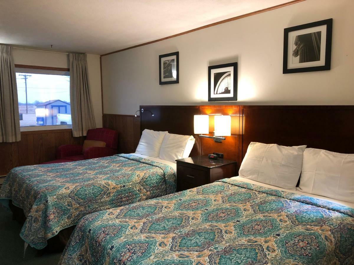Lindsborg Viking Motel מראה חיצוני תמונה
